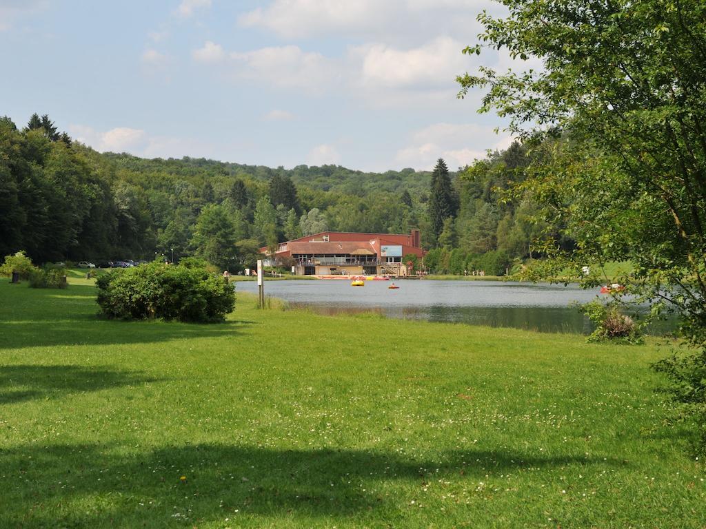 Vallee De Rabais Hotel Virton Ruang foto